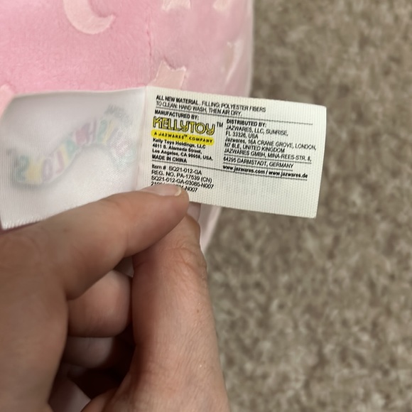 RARE glow in the dark cressida axolotl squishmallow - Picture 5 of 7